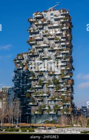 Bosco verticale / Foresta verticale a Milano (Italia) Foto Stock