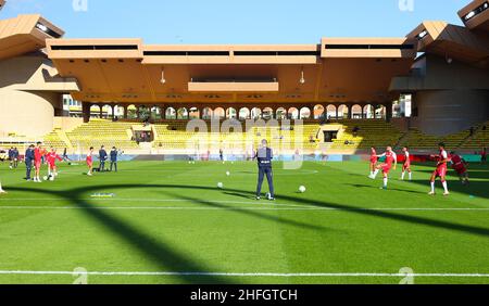 Monaco, Monaco. 16th Jan 2022. Monaco, Monte Carlo - 16 gennaio 2022: AS Monaco - Clermont Foot 63 (J21, L1) con il Football Coach Philippe Clement. Fussball, Calcio, Ligue 1. Mandoga Media Germania Credit: dpa/Alamy Live News Foto Stock