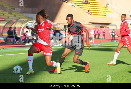 Monaco, Monaco. 16th Jan 2022. Monaco, Monte Carlo - 16 gennaio 2022: AS Monaco - Clermont piede 63 (J21, L1) con Gelson Martins e altri. Fussball, Calcio, Ligue 1. Mandoga Media Germania Credit: dpa/Alamy Live News Foto Stock