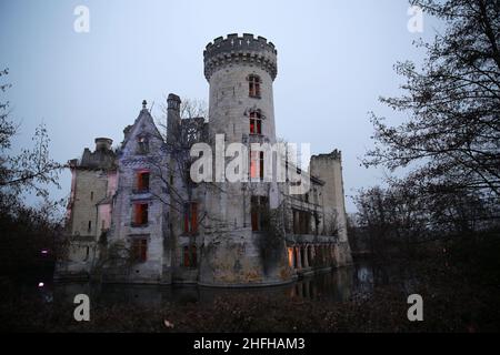 Chateau de la Mothe Chandeniers Foto Stock