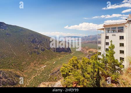 Edifici nella nuova città di Delfi, Grecia Foto Stock