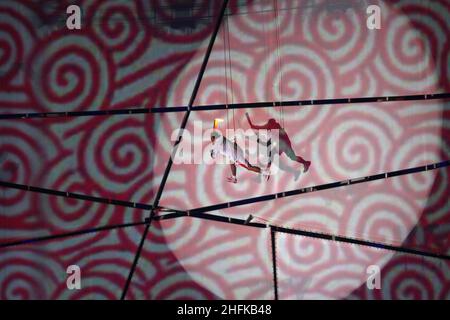 Eršffnungsfeier im Olympiastadion olimpiadi Feuer Olympische Sommerspiele 2008 in Pechino giochi olimpici estivi a Pechino 2008 © diebilderwelt / Alamy Stock Foto Stock