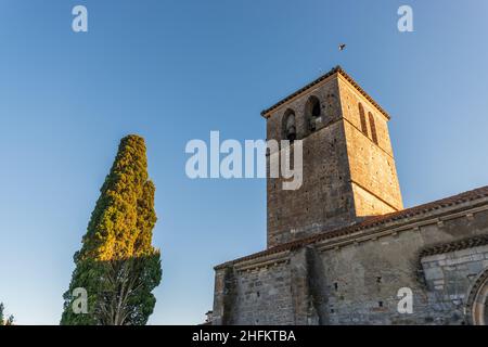 La basilica di Saint-Just de Valcabrère è un edificio romanico dei secoli 11th e 12th, a Valcabrère, Haute Garonne, Occitanie, Francia Foto Stock