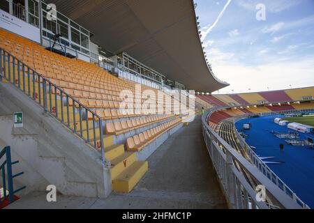 Donato Fasano/LaPresse 22 Giugno, 2020 Lecce, Italia sport soccer Lecce vs Milano - Campionato Italiano Calcio League A TIM 2019/2020 - Stadio Via del Mare. Nella foto: Lo stadio vuoto Foto Stock