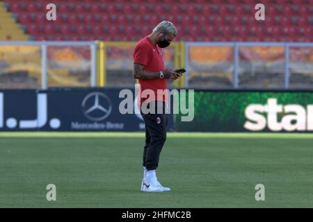 Donato Fasano/LaPresse 22 Giugno, 2020 Lecce, Italia sport soccer Lecce vs Milano - Campionato Italiano Calcio League A TIM 2019/2020 - Stadio Via del Mare. Nella foto: Theo Hernandez Foto Stock