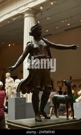 Leon Levy e Shelby White Court, il pezzo centrale delle gallerie romane e greche al Metropolitan Museum of Art di NYC. Foto Stock