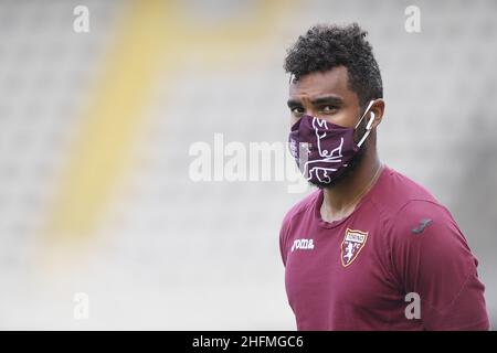 LaPresse - Fabio Ferrari 30 giugno 2020 Torino, Italia sport calcio ESCLUSIVO TORINO FC Torino FC vs S.S.Lazio - Campionato Italiano Calcio League A TIM 2019/2020 - Stadio Olimpico Grande Torino. Nella foto:Koffi Djidji (Torino FC); Foto Stock