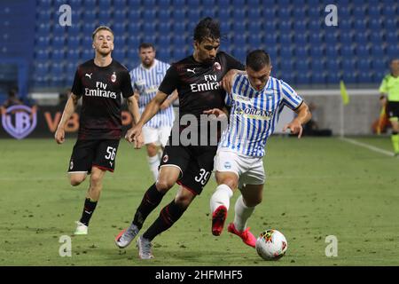 LaPresse/Filippo Rubin 1 luglio 2020 Ferrara (Italia) Sport Soccer Spal vs Milan - Campionato Italiano di Calcio Lega A 2019/2020 - Stadio "Paolo Mazza" nella foto: GABRIEL STREFEZZA (SPAL) Foto Stock