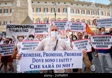 Mauro Scrobogna /LaPresse 13 luglio 2020&#xa0; Roma, Italia News crisi economica - protesta dei lavoratori IVA nella foto: Protesta dei lavoratori IVA di fronte alla Camera dei deputati Foto Stock