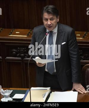 Foto Claudio Peri/LaPresse/POOL Ansa29-07-2020 Roma, ItaliaPoliticaIl Presidente del Consiglio, Giuseppe Conte, ha detto al Senato il 28 luglio le comunicazioni sulle prestazioni inziative in relazione all&#x2019;emergenza epidemiologica da Covid-19. Oggi &#xe8; intervento alla Camera.nella Foto Giuseppe ContePhoto Claudio Peri/LaPresse/POOL AnsaLuglio 29, 2020&#xa0;Roma, ItalyPoliticsil primo Ministro italiano, Giuseppe Conte, ha tenuto un discorso sull'emergenza Covid19 in Italia&#x2019;s ParliamentIn foto: Giuseppe Conte Foto Stock