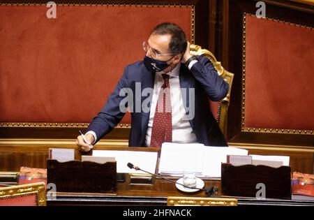 Mauro Scrobogna /LaPresse 06 agosto 2020&#xa0; Roma, Italia Senato politico - disposizioni urgenti sulla parità di genere nelle consultazioni elettorali delle regioni statutarie ordinarie nella foto: Francesco Boccia, Ministro degli Affari regionali e delle Autonomie Foto Stock