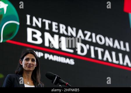 Cecilia Fabiano/LaPresse Settembre 08 , 2020 Roma News: Presentazione dei Campionati internazionali di tennis BNP Paribas nella foto :Virginia raggi Foto Stock