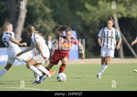 Alessandro la Rocca/ LaPresse 2020 19 Settembre, Tirrenia, Pisa , Italia Sport- Calcio Roma vs Juventus- Femminile Primavera League 2019-2020- finale - Centro di preparazione Olimpico nella foto: Foto Stock