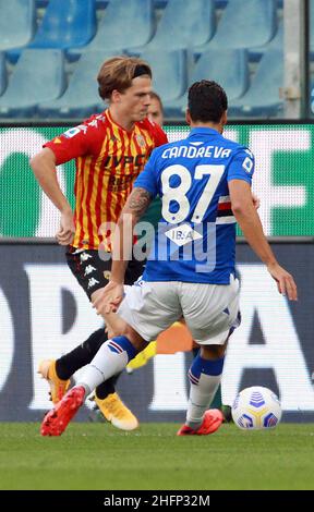 LaPresse - Tano Pecoraro 26 Settembre 2020 Città Genova - (Italia) Sport Sampdoria vs Benevento Campionato Italiano di Calcio League A TIM 2020/2021 - Stadio "Luigi Ferraris" nella foto: foulon daam Foto Stock