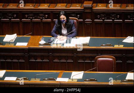 Mauro Scrobogna /LaPresse 30 settembre 2020&#xa0; Roma, Italia Camera dei deputati Politica - tempo delle interrogazioni nella foto: Nella foto: Lucia Azzolina, Ministro dell'Istruzione Foto Stock