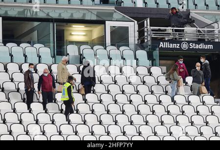 Foto LaPresse - Tano Pecoraro04 Ottobre 2020 Torino - (Italia)Sport CalcioJuventus vs NapoliCampionato di Calcio Serie A TIM 2020/2021 - Allianz Stadiumnella foto: Tiff Foto LaPresse - Tano Pecoraro04 Ottobre 2020 Città Torino - (Italia)Sport SoccerJuventus vs NapoliCampionato Italiano di Calcio a 2020/2021 - Allianz Stadiumin i tifosi: Stadiumin Foto Stock