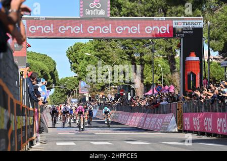 Massimo Paolone/LaPresse 09 ottobre 2020 Italia Sport Cycling giro d'Italia 2020 - edizione 103th - Stage 7 - da Matera a Brindisi nella foto: DEMARE Arnaud Foto Stock