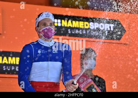 Massimo Paolone/LaPresse 09 ottobre 2020 Italia Sport Cycling giro d'Italia 2020 - edizione 103th - Stage 7 - da Matera a Brindisi nella foto: DEMARE Arnaud stage vincitore Foto Stock