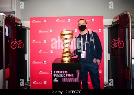 Jennifer Lorenzini /LaPresse 14 ottobre 2020 Italia Sport Cycling giro d'Italia 2020 - edizione 103th - Stage 11 - da Porto Sant'Elpidio a Rimini nella foto: Ivan basso Foto Stock