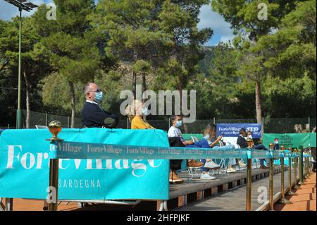 Alessandro Tocco/LaPresse 17 ottobre 2020 Santa Margherita di Pula, Cagliari (Italia) Sport Tennis, Forte Village Sardegna Open nella foto: Supporter Foto Stock