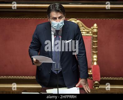 Roberto Monaldo / LaPresse 21-10-2020 Roma (Italia) informazioni del primo Ministro Giuseppe Conte sulle iniziative intraprese dal governo contro l'emergenza del Covid-19 nella foto Giuseppe Conte Foto Stock