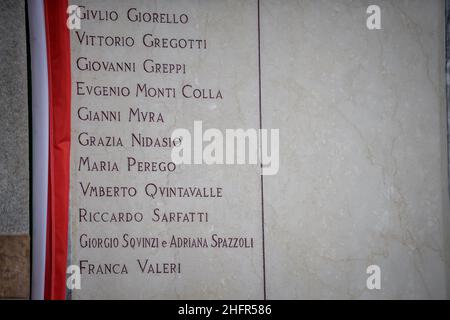 Claudio Furlan - LaPresse 02 Novembre 2020 Milano News cerimonia di inaugurazione delle lapidi dedicate ai nuovi membri meritoriosi del Famedio e anniversario della giornata dei morti al Cimitero Monumentale Foto Stock