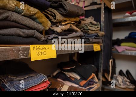 Venezia Ennio Zane, il proprietario della Tabaccheria che ha ideato l'angolo del riuso solido. Filippo Ciappi/LaPresse Foto Stock