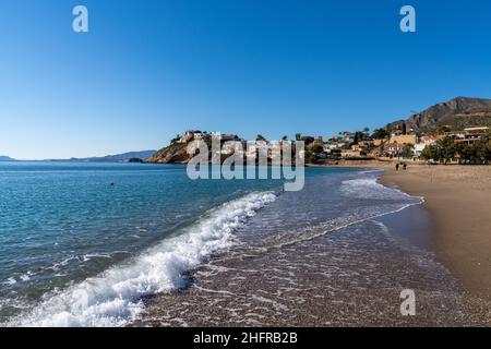 Bolnuevo, Spagna - 7 Gennaio, 2022: Vista della spiaggia di Bolnuevo sulla Costa Calida di Murcia nel sud della Spagna Foto Stock