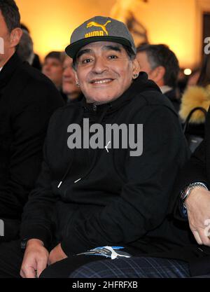 LaPresse - Jennifer Lorenzini 17 Gennaio 2017 Firenze (Italia) Sport Soccer Hall Fame 2017 Palazzo Vecchio (Firenze) nella foto: Diego Armando Maradona Foto Stock