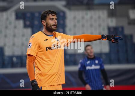 Stefano Nicoli/LaPresse 01-12-2020 Bergamo Italia Sport Soccer Atalanta vs Midtjylland UEFA Champions League - Gruppo D Gewiss Stadium nella foto Marco Sportiello Foto Stock