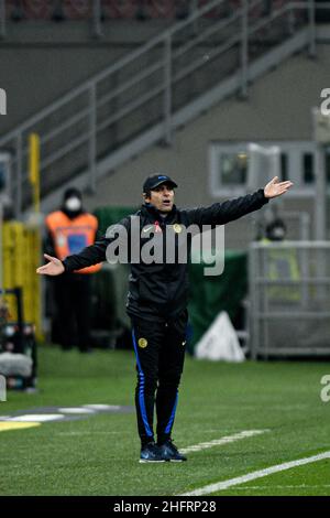 Foto Piero Crociatti / LaPresse 05/12/2020 - Milano, Italia Sport, Calcio Inter vs Bologna - Campionato italiano di calcio Serie A TIM 2020-2021 - Stadio San Siro nella foto: Antonio Conte Foto Piero Crociatti / LaPresse 05/12/2020 - Milano, Italia Sport, Calcio Inter vs Bologna - Serie A Tim Campionato Italiano di Calcio 2020-2021 - Stadio San Siro nella foto: Antonio Conte Foto Stock