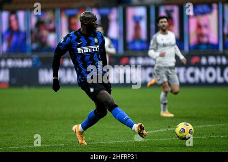 Foto Piero Crociatti / LaPresse 05/12/2020 - Milano, Italia Sport, Calcio Inter vs Bologna - Campionato italiano di calcio Serie A TIM 2020-2021 - Stadio San Siro nella foto: Romelu Lukaku Foto Piero Crociatti / LaPresse 05/12/2020 - Milano, Italia Sport, Calcio Inter vs Bologna - Serie A Tim Campionato Italiano di Calcio 2020-2021 - Stadio San Siro nella foto: Romelu Lukaku Foto Stock