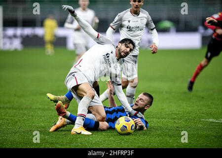 Foto Piero Crociatti / LaPresse 05/12/2020 - Milano, Italia Sport, Calcio Inter vs Bologna - Campionato italiano di calcio Serie A TIM 2020-2021 - Stadio San Siro nella foto: Milan Skriniar Foto Piero Crociatti / LaPresse 05/12/2020 - Milan, Italy Sport, Soccer Inter vs Bologna - Serie A Tim Campionato Italiano di Calcio 2020-2021 - Stadio San Siro nella foto: Milan Skriniar Foto Stock