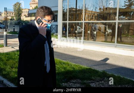 Mauro Scrobogna /LaPresse Dicembre 16, 2020&#xa0; Roma, Italia News Coronavirus, emergenza sanitaria - presentazione di nuovi letti di terapia intensiva all'irccs Lazzaro Spallanzani nella foto: Il Consigliere sanitario della Regione Lazio Alessio D&#x2019;Amato Foto Stock