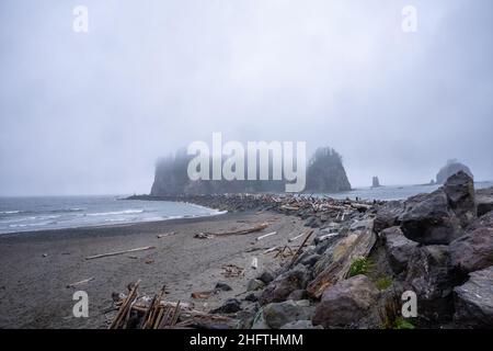 La Push Beach è una serie di tre spiagge vicino alla comunità di la Push, Washington, sulla costa pacifica degli Stati Uniti. La spiaggia più Prom Foto Stock