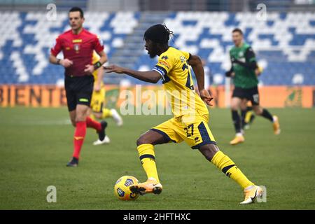 Massimo Paolone/LaPresse 17 gennaio 2021 Reggio Emilia, Italia sport soccer Sassuolo vs Parma - Campionato Italiano Calcio League A TIM 2020/2021 - Stadio Mapei nella foto: Gervinho (Parma Calcio) in azione Foto Stock