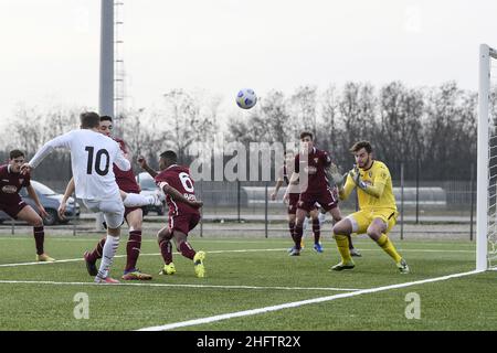 LaPresse - Fabio Ferrari 27 gennaio 2021 Torino, Italia sport soccer Torino Primavera vs Milan Primavera - Campionato Primavera 1 - Stagione 2020/2021. Nella foto: Giacomo Olzer Foto Stock