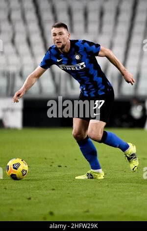 Marco Alpozzi/LaPresse 09 febbraio 2021 Torino, Italia sport soccer Juventus vs Juventus -Coppa Italia 2020/2021 Semifinali tappa 2 del 2 - Stadio Allianz nella foto:Milano Skriniar (FC Internazionale Milano); Foto Stock