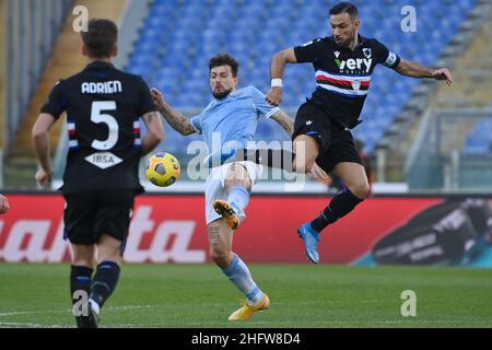 Alfredo Falcone - LaPresse 20/02/2021 Roma (Italia) Sport Soccer Lazio - Sampdoria Campionato Italiano di Calcio Lega A Tim 2020 2021 - Stadio Olimpico di Roma nella foto:fabio quagliarella Foto Stock