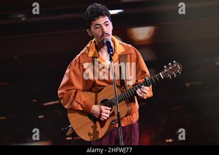 Matteo Rasero/LaPresse 05 marzo 2021 Sanremo, Italia intrattenimento Sanremo festival musicale 2021, quarta sera. Nella foto: Fulminacci Foto Stock