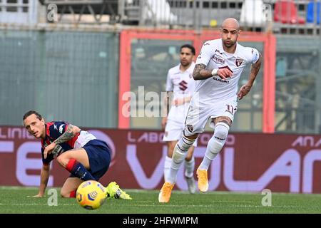 Foto Francesco Mazzitello/LaPresse07 marzo 2021 Crotone, Italia sport calco Crotone vs Torino- Campionato di calco Serie A TIM 2020/2021 - Stadio Ezio ScidaNella foto: Simone ZazaPhoto francesco mazzitello/LaPresse 07 marzo 2021 Crotone, Italia sport soccer Crotone vs Torino - Campionato Italiano Calcio League A TIM 2020/2021 - Ezio Scida StadiumIn the pic: Simone Zaza Foto Stock