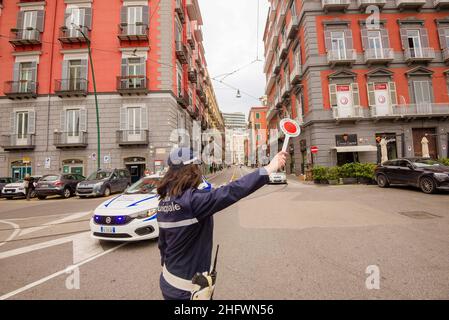 Alessandro Pone - LaPresse Napoli 08 marzo 2021 Cronaca A causa dell'evento dei contagio, la Campania ritorna in zona rossa. Nella zona rossa al centro di Napoli. Alessandro Pone LaPresse 08 marzo 2021 News Napoli a causa dell'aumento delle infezioni, la Campania torna nella zona rossa. Nella foto la zona rossa nel centro di Napoli. Foto Stock