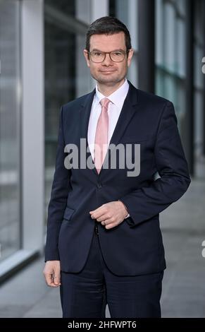 Berlino, Germania. 17th Jan 2022. Marco Buschmann (FDP), Ministro federale della giustizia. Credit: Jens Kalaene/dpa-Zentralbild/dpa/Alamy Live News Foto Stock