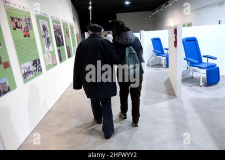 Mauro Scrobogna /LaPresse 20 marzo 2021 Roma, Italia News Coronavirus, emergenza sanitaria - Centro di vaccinazione Parco della Musica nella foto: Operazioni di vaccinazione presso il centro di vaccinazione del Parco della Musica Foto Stock