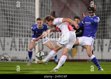 DUIVENDRECHT, PAESI BASSI - GENNAIO 17: Christian Rasmussen di Ajax U23 durante la partita olandese Keukenkampioendivisie tra Jong Ajax e FC Den Bosch a De Toekomst il 17 Gennaio 2022 a Duivendrecht, Paesi Bassi (Foto di Patrick Goosen/Orange Pictures) Foto Stock