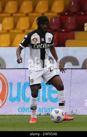 Alessandro Garofalo/LaPresse 03 aprile 2021 Benevento, Italia sport soccer Benevento vs Parma - Campionato Italiano Calcio League A TIM 2020/2021 - Stadio Vigorito. Nella foto: Gervinho (Parma Calcio) Foto Stock