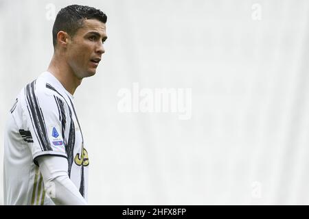 Marco Alpozzi/LaPresse 11 aprile 2021 Torino, Italia sport soccer Juventus vs Genova - Campionato Italiano Calcio League A TIM 2020/2021 - Stadio Allianz nella foto: Cristiano Ronaldo (Juventus F.C.); Foto Stock