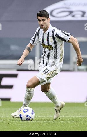 Marco Alpozzi/LaPresse 11 aprile 2021 Torino, Italia sport soccer Juventus vs Genova - Campionato Italiano Calcio League A TIM 2020/2021 - Stadio Allianz nella foto: Alvaro Morata (Juventus F.C.); Foto Stock