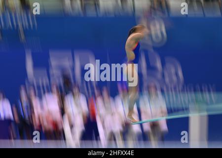 Alfredo Falcone - LaPresse 12 maggio 2021 Budapest, Ungheria sport 35th edizione dei Campionati europei di nuoto. 1m donne di trampolino preliminare nella foto: movimento sfocato Foto Stock