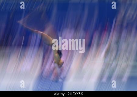 Alfredo Falcone - LaPresse 12 maggio 2021 Budapest, Ungheria sport 35th edizione dei Campionati europei di nuoto. 1m donne di trampolino preliminare nella foto: movimento sfocato Foto Stock